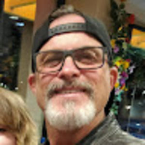 Meet your Posher, Ian